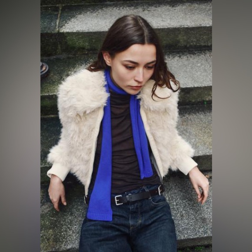 ZARA FAUX FUR BOMBER JACKET - Picture 4 of 11